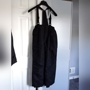 Boys black snowpants
